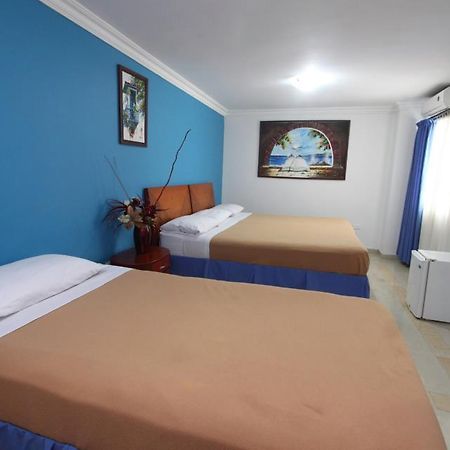 בארנקווילה Charthon Inn מראה חיצוני תמונה