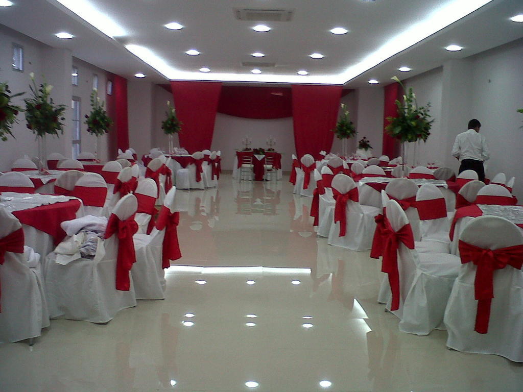 בארנקווילה Charthon Inn מראה חיצוני תמונה